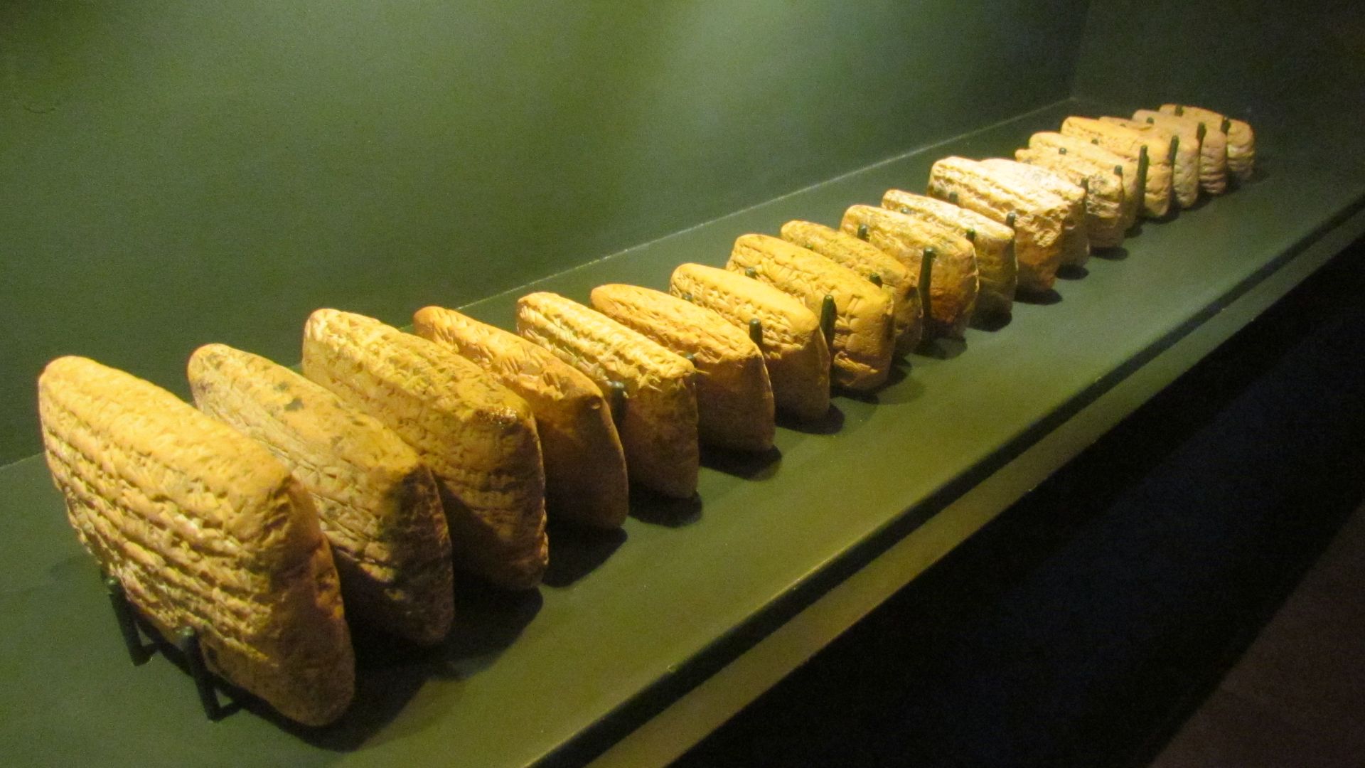 File:Al-Yahudu Tablets1.jpg