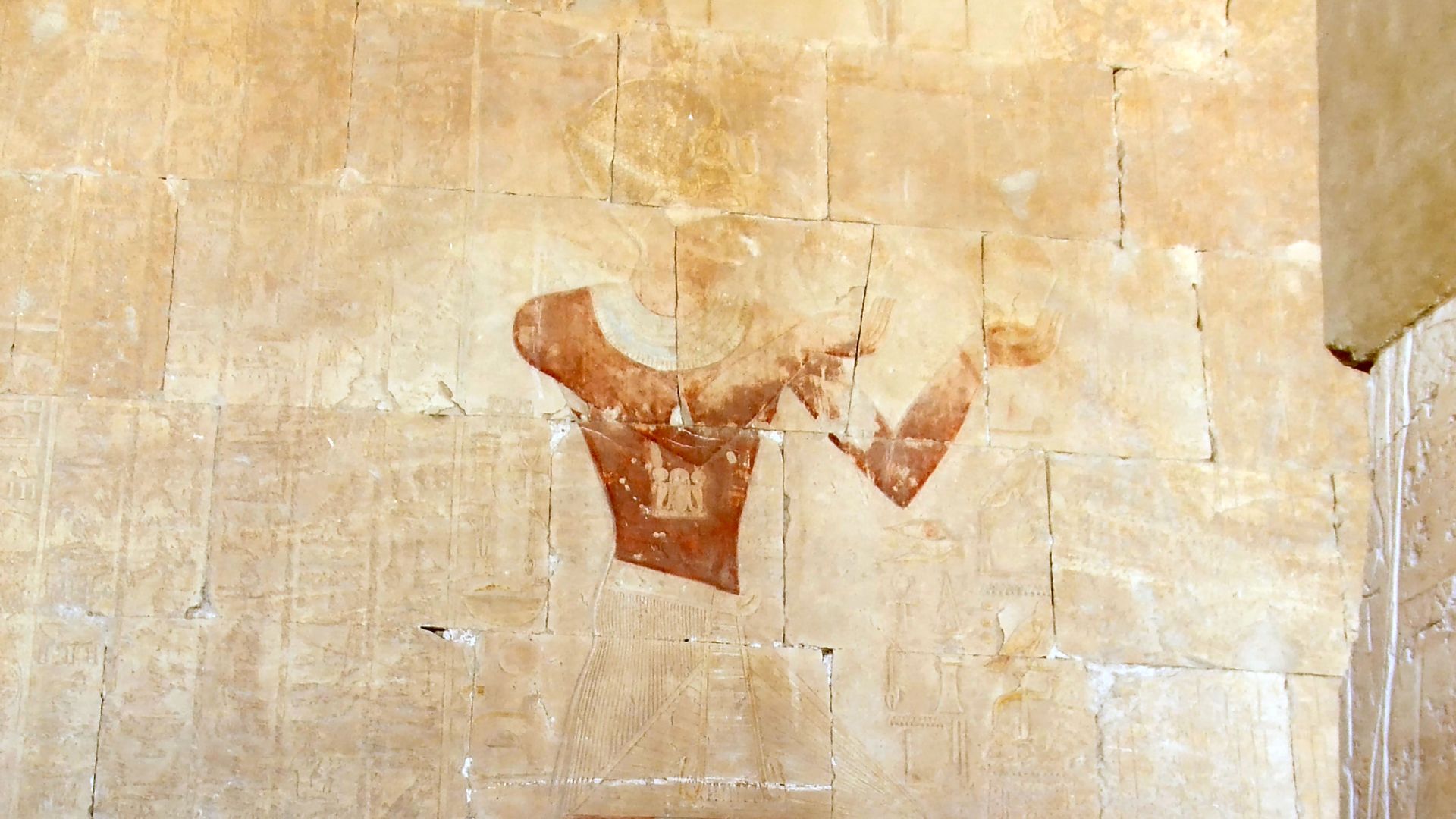 File:Hatshepsut Relife.jpg