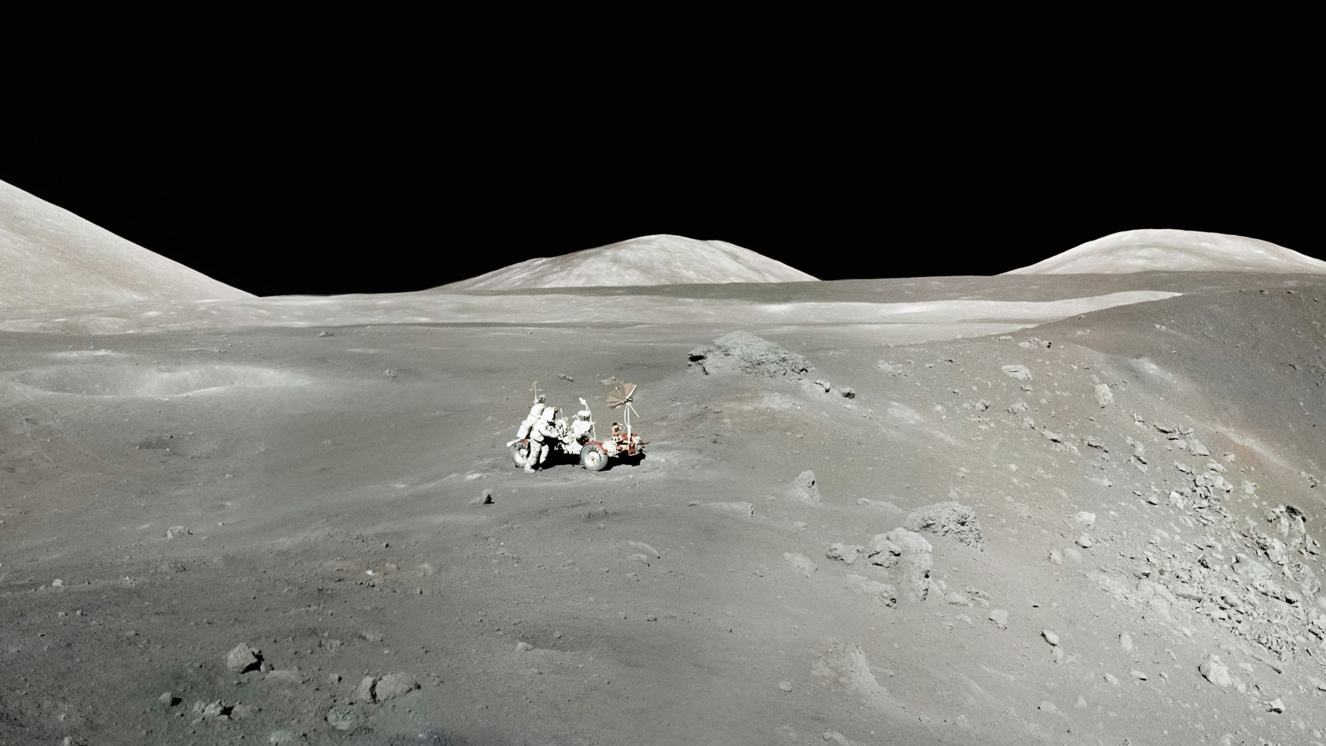 a view of the surface of the moon from the surface of the moon