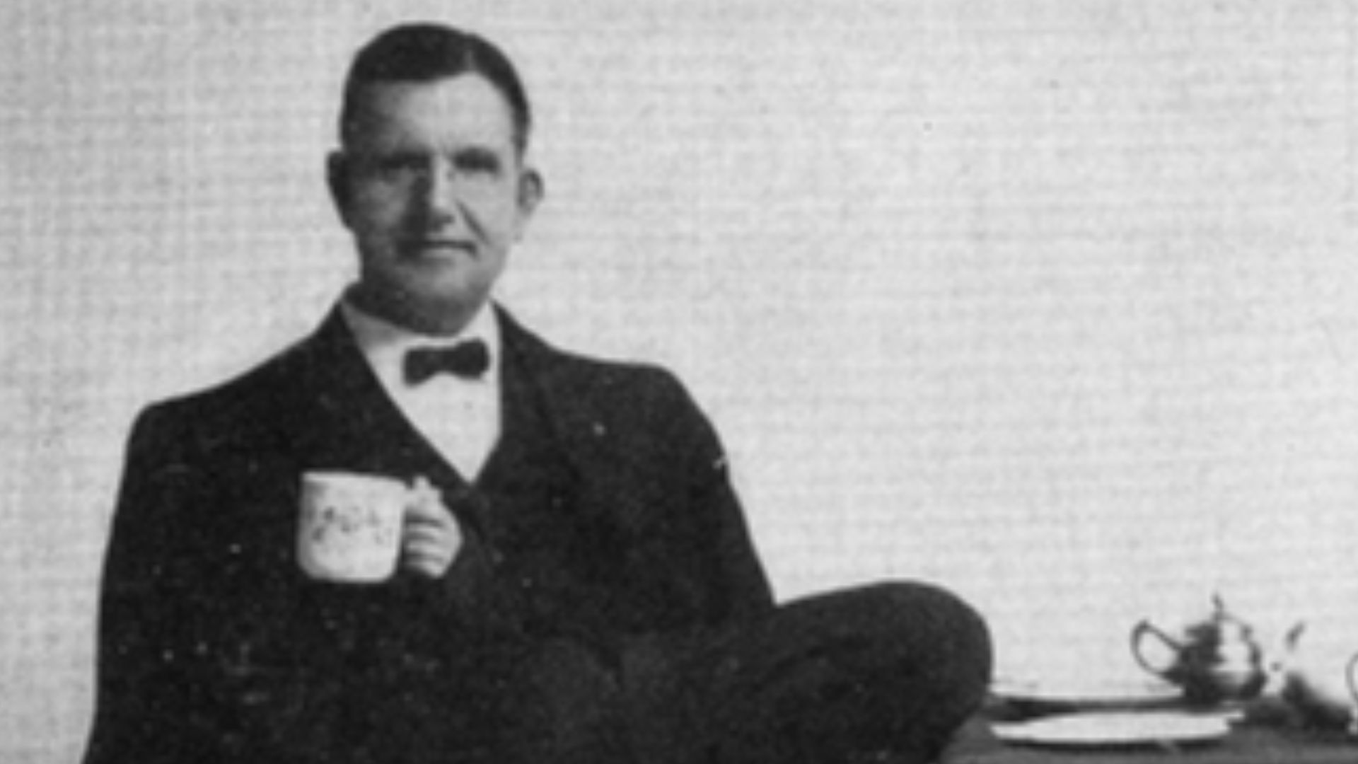 File:Charles B Tripp autograph 1907.jpg