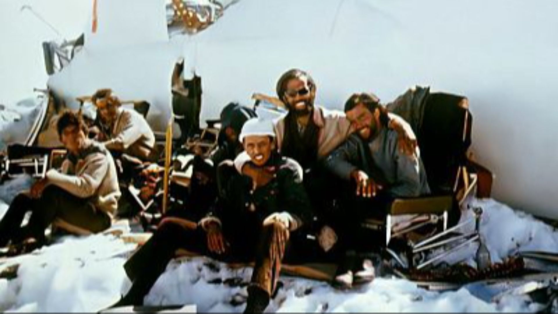 File:Sobrevivientes en la Montaña.jpg