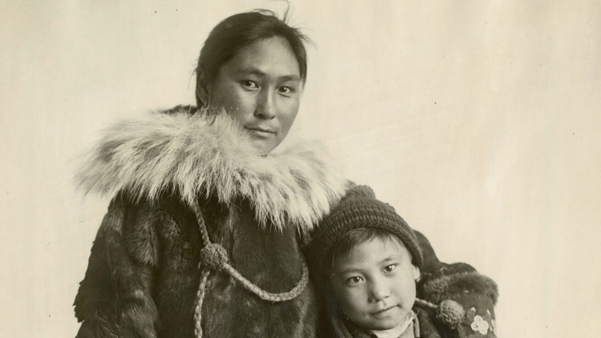 File:Ada Blackjack with her son Bennett, 1923.jpg