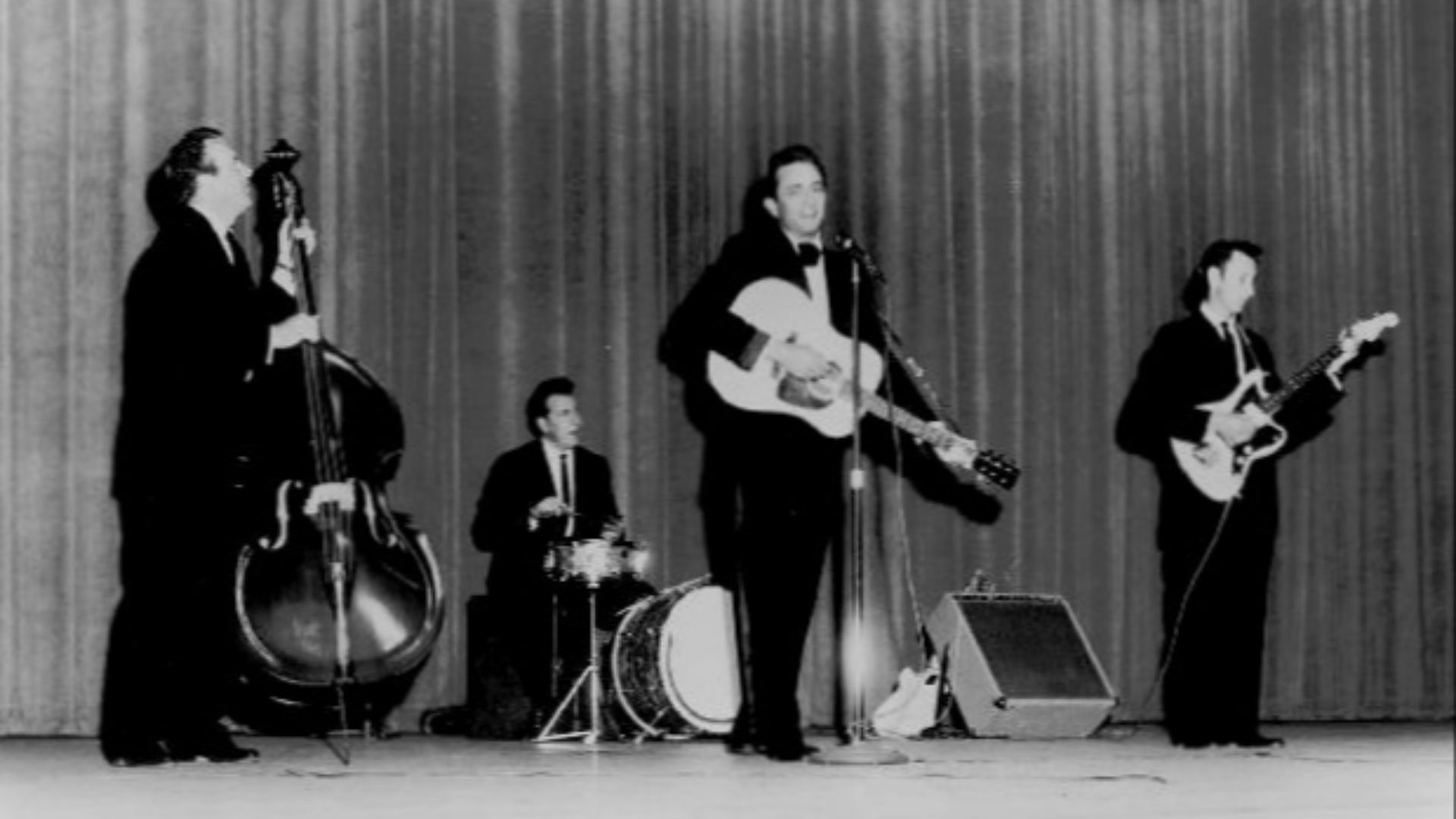 File:Johnny Cash and The Tennessee Three 1963.JPG