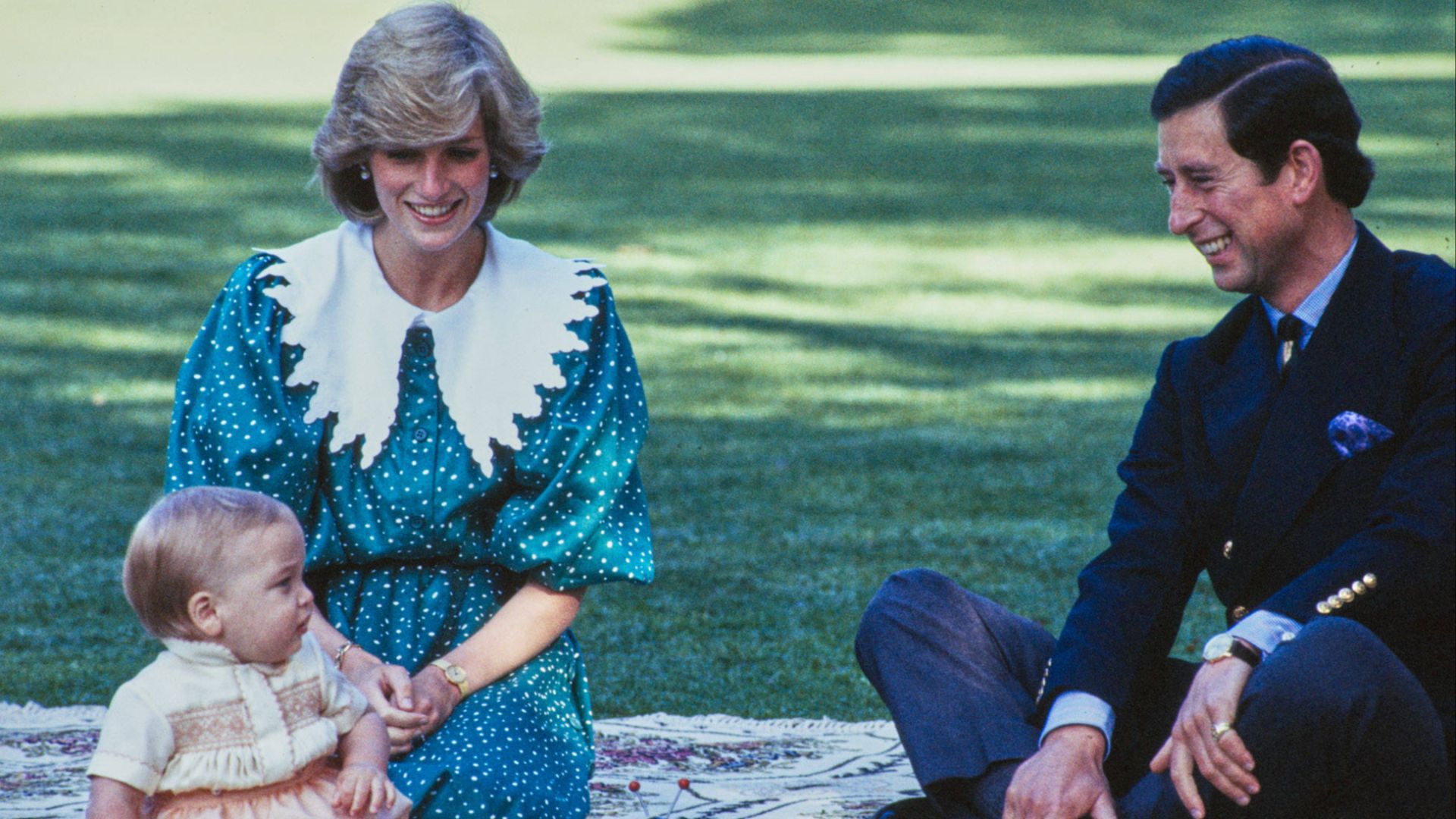File:Prince Charles, Princess Diana and Prince William at Government House, 1983.jpg