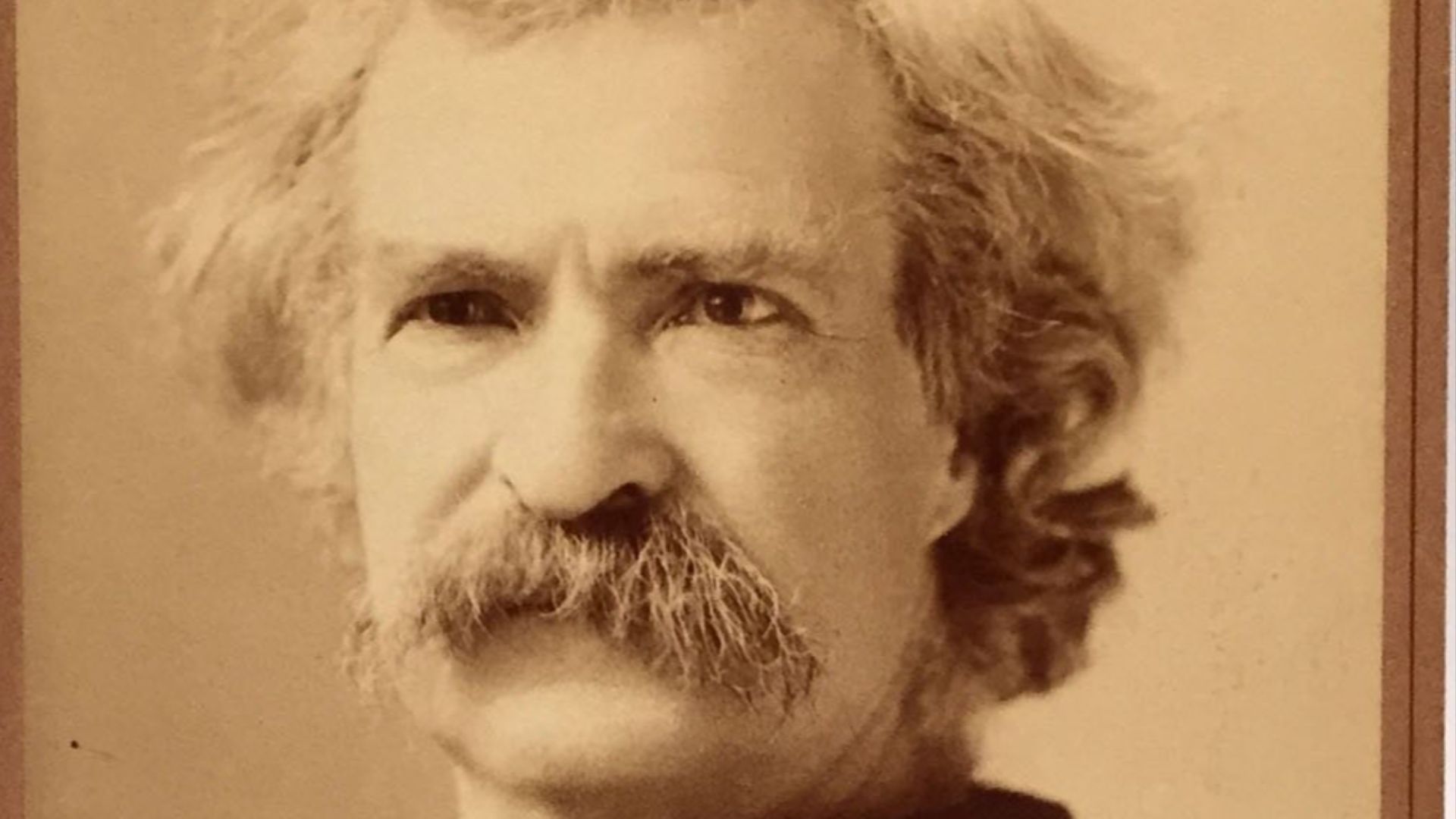 File:Mark Twain by Sarony, 1884.JPG