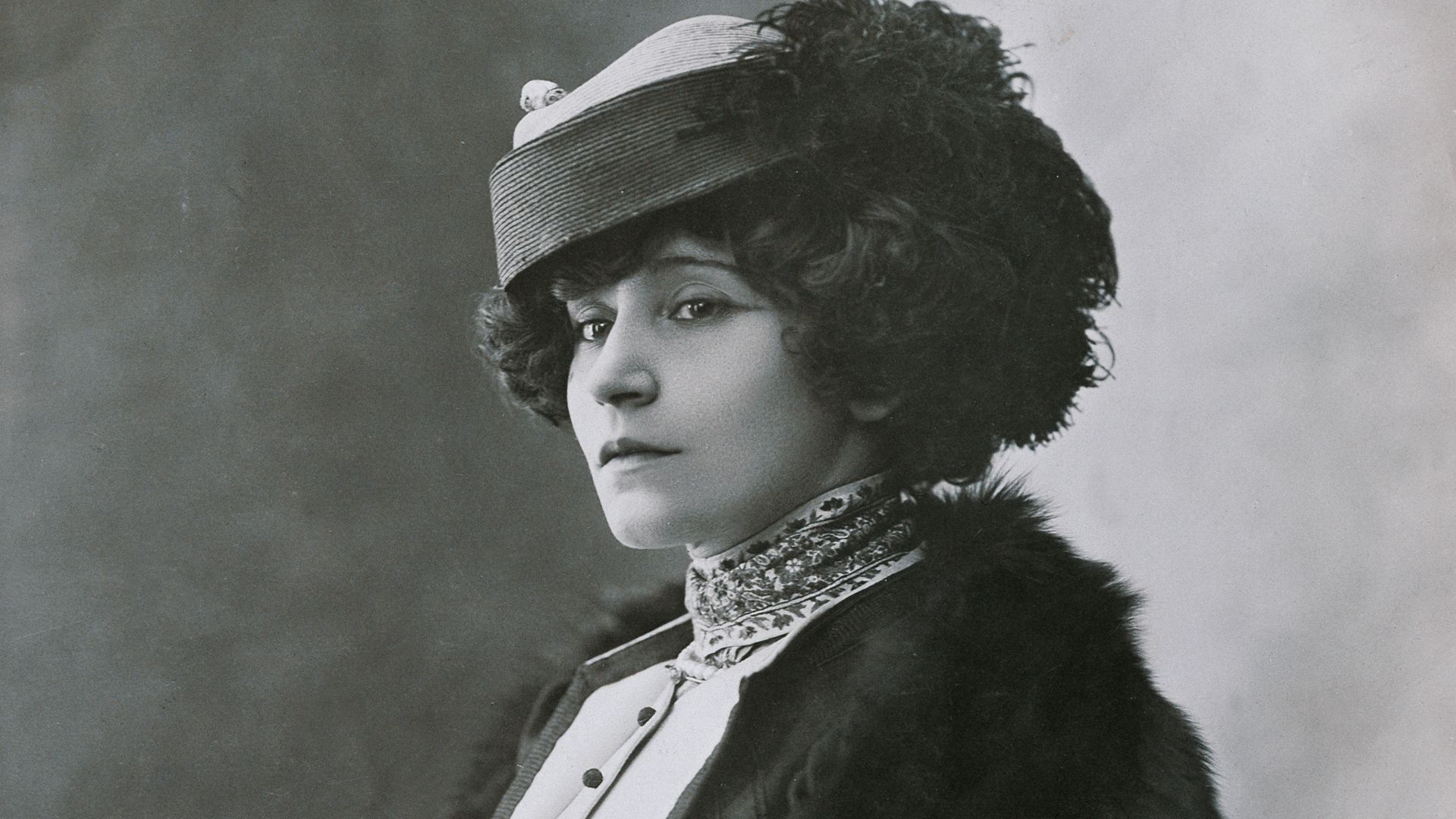 File:Colette - photo.jpg