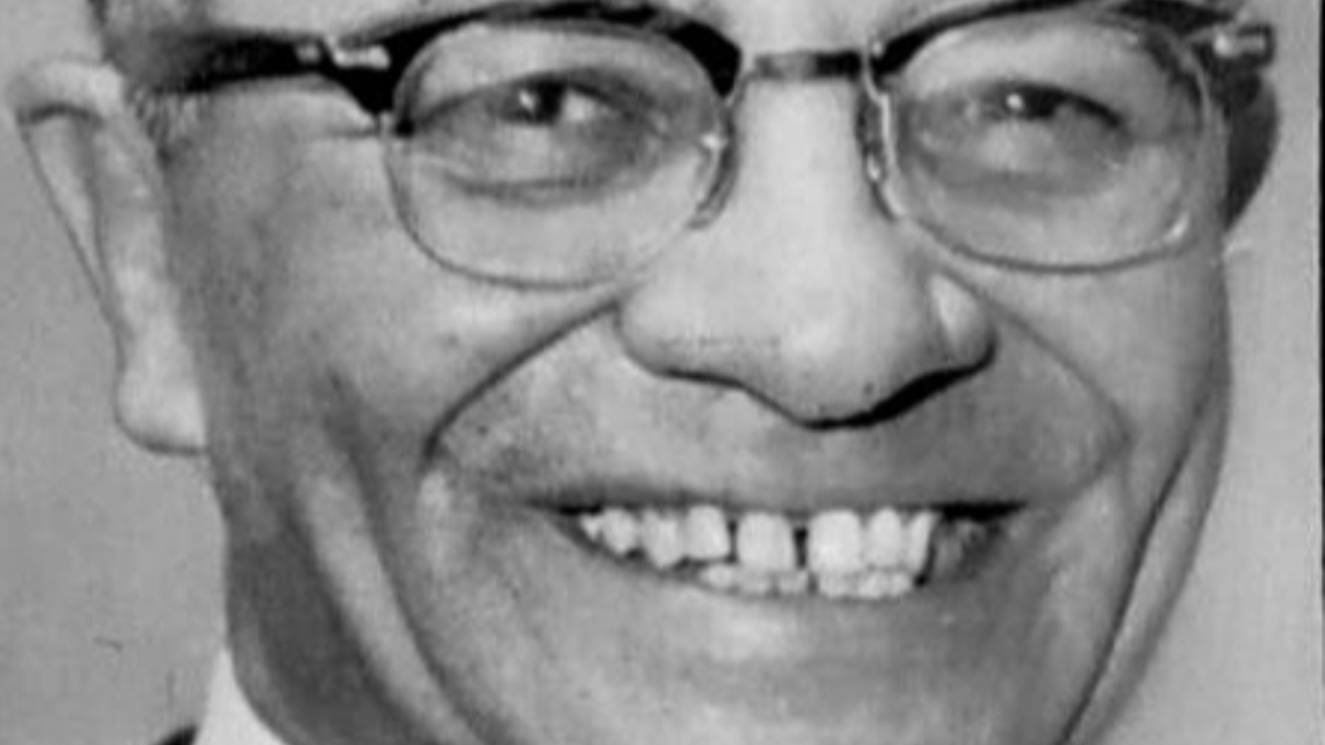 File:Vince Lombardi (1913-1970) in 1964 Crop.jpg