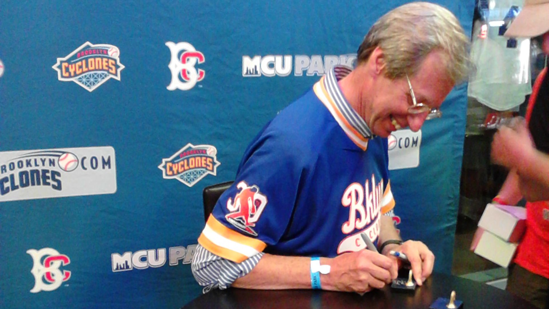 File:Sidd-Finch Joe-Berton.jpg