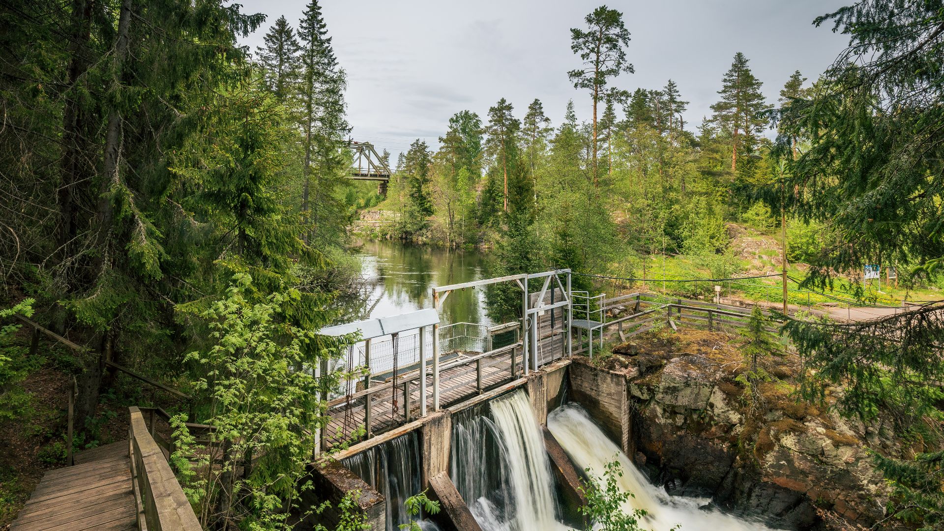 File:Dam of Ritakoski hydropower plant on Hiitolanjoki in Rautjärvi, South Karelia, Finland, 2022 June - 2.jpg