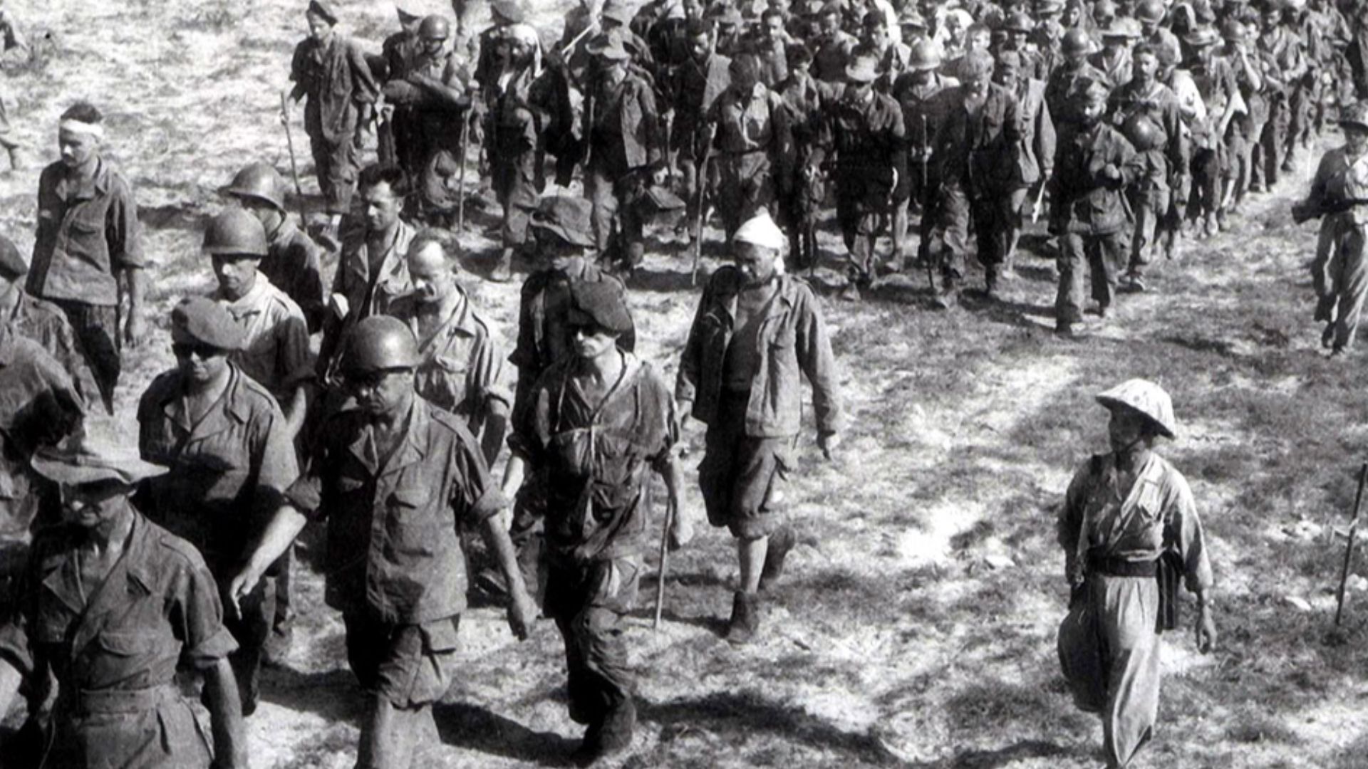 File:Dien Bien Phu 1954 French prisoners.jpg