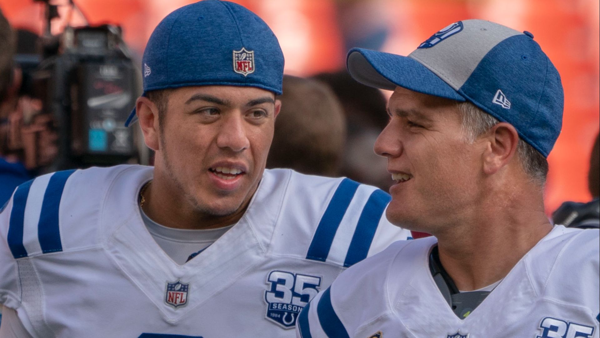 File:Rigoberto Sanchez, Adam Vinatieri (44679700592).jpg