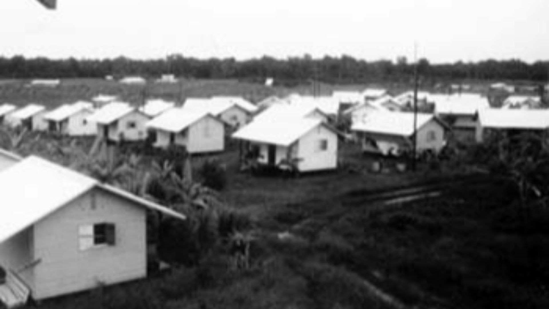 File:Jonestown Houses.jpg