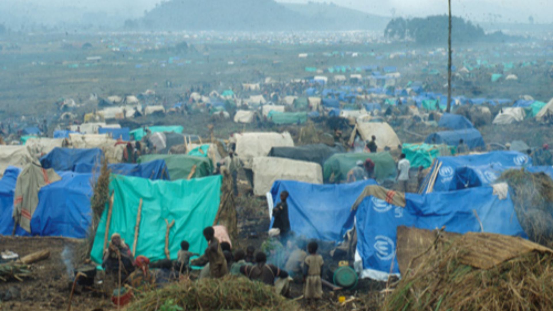 File:Rwandan refugee camp in east Zaire.jpg