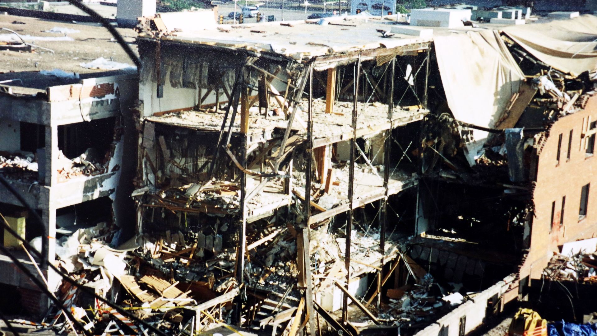 File:20th Anniversary- Oklahoma City Bombing-150419.jpg