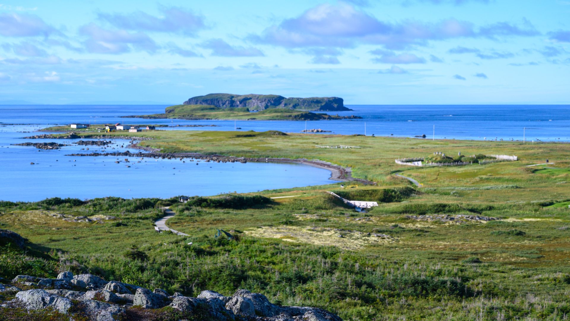 File:2022-08-27 05 View of L'Anse aux Meadows, NFL CAN.jpg