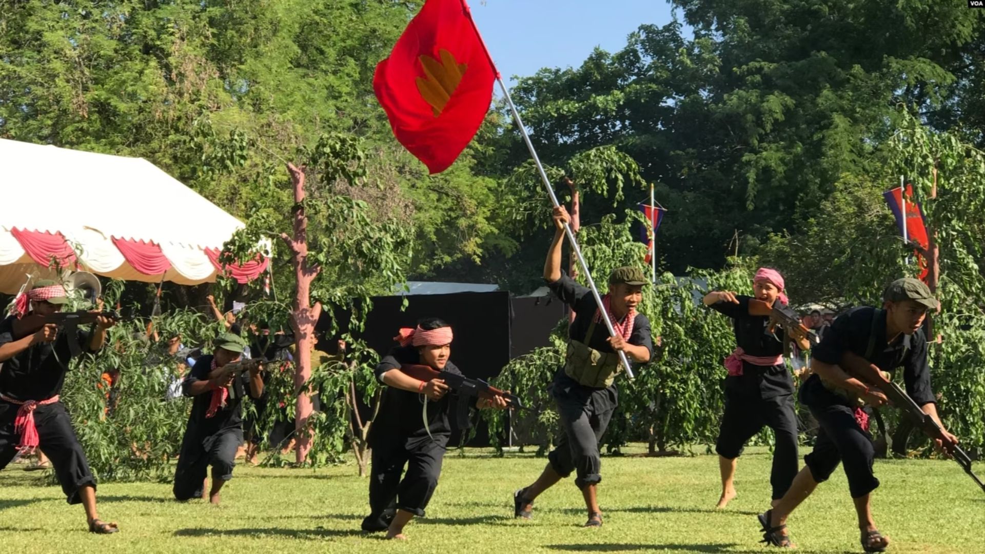 File:Reenact of Khmer Rouge.jpg