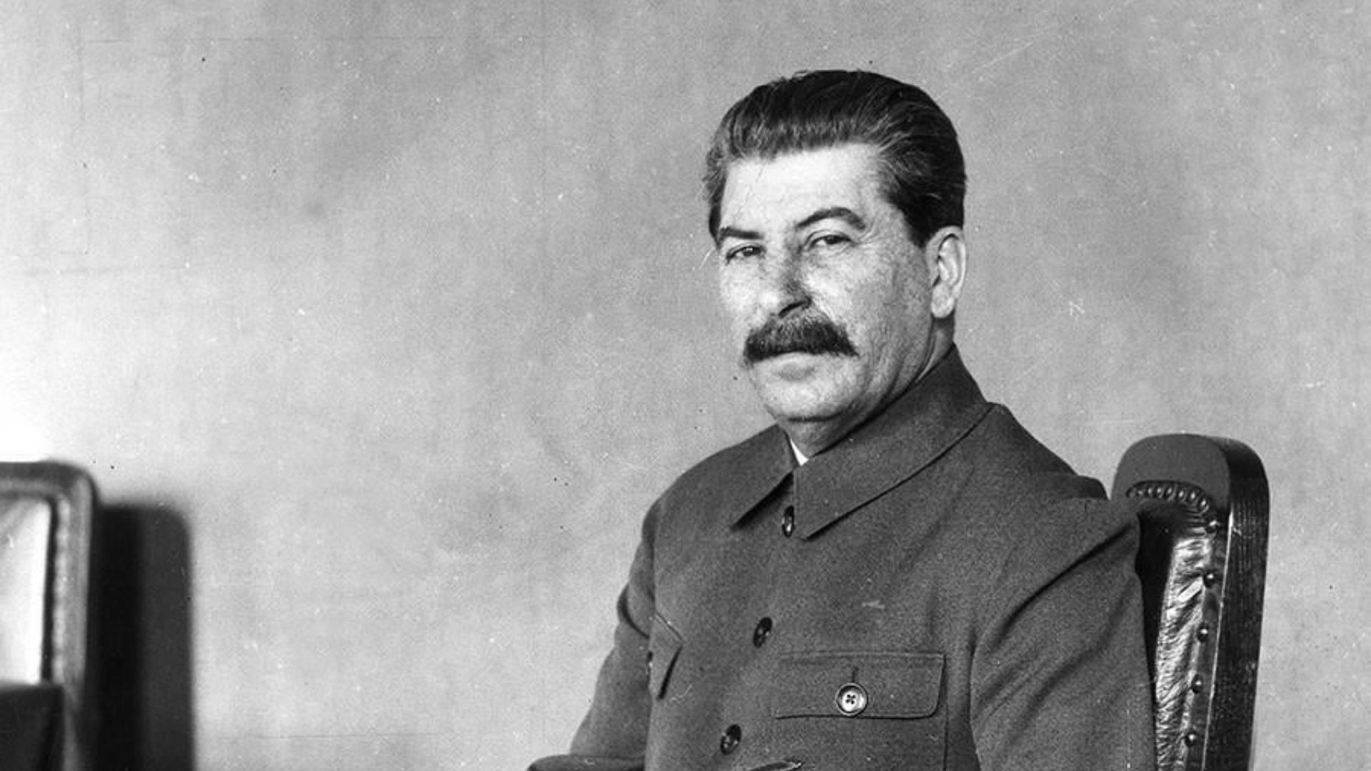 File:Joseph Stalin in 1932 (4).jpg