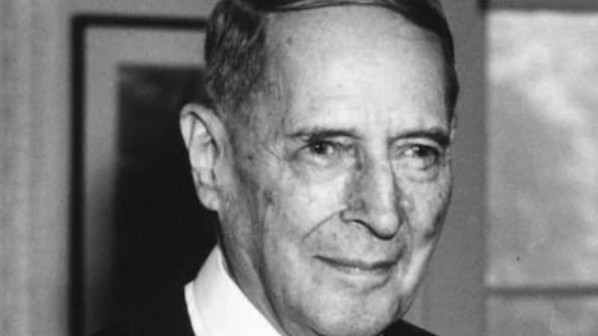 178431905669ab0bee9dfc41662c655f141f42ffd24e0bc2b3.jpg