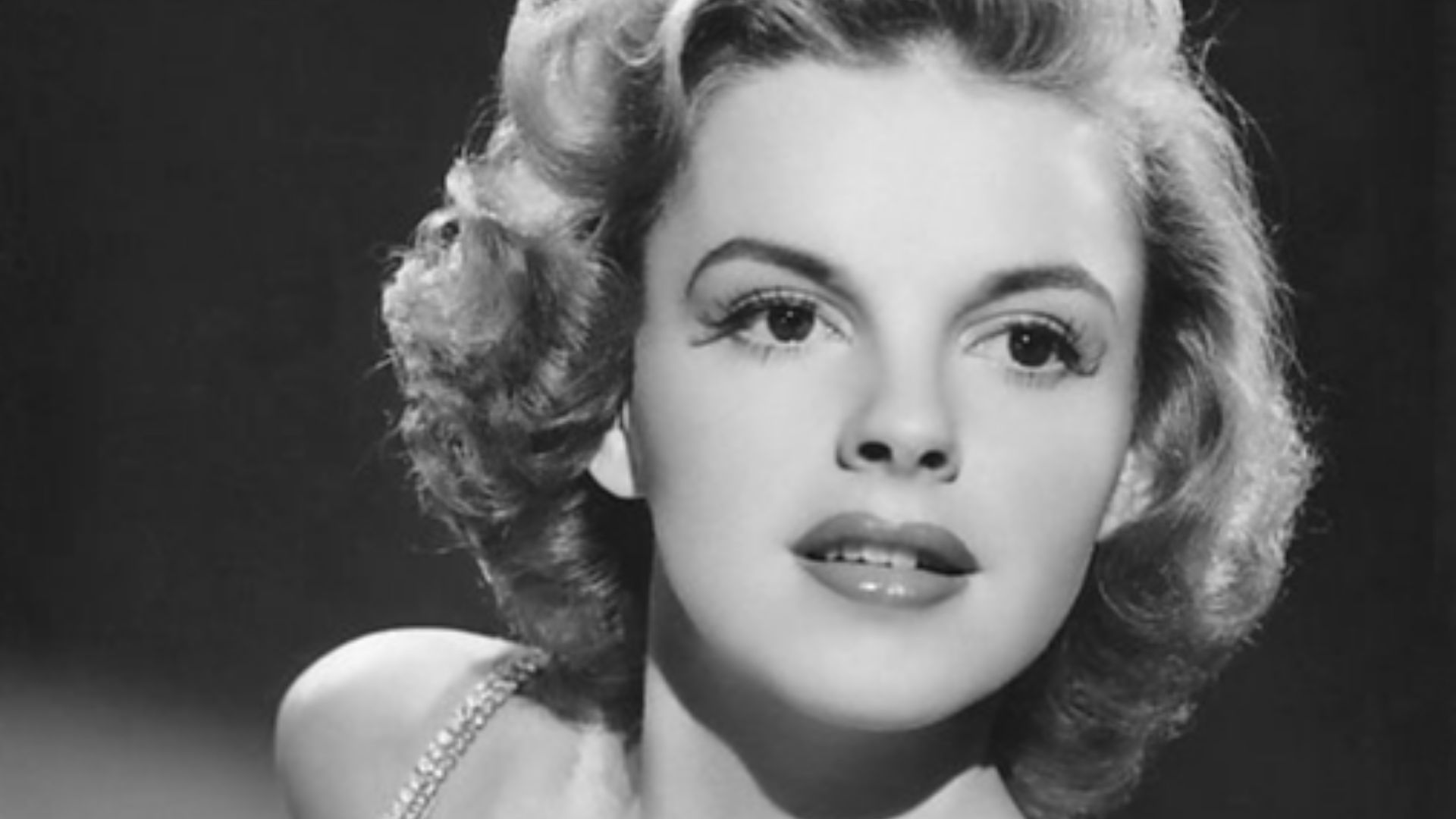 1786977532d5418530f5fc836b4980a65873668500bc82f399.jpg