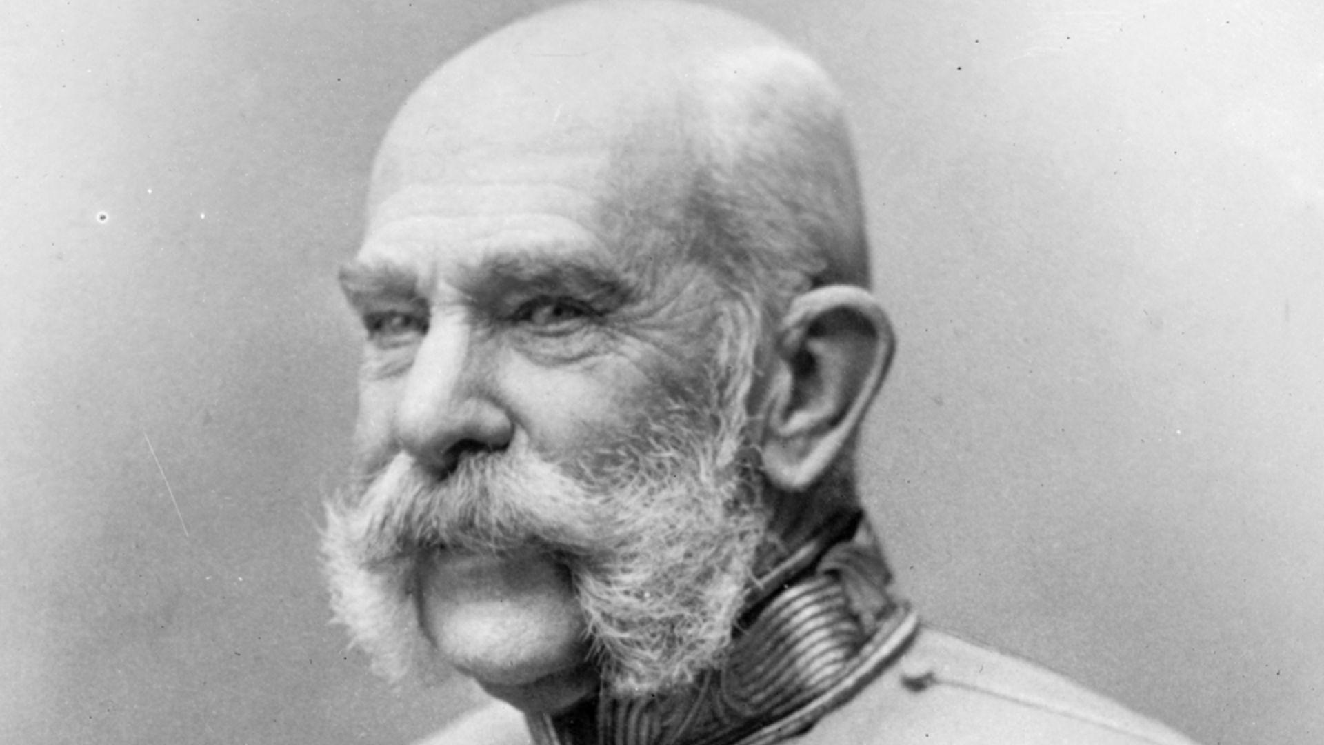 1788196998880e97d18b523c4b0e58010c85429ca50921ab4e.jpg