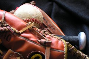 baseball-1354946-300x200.jpg
