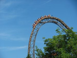 800px-Goliath_at_Six_Flags_Great_America_14696982188-300x225.jpg