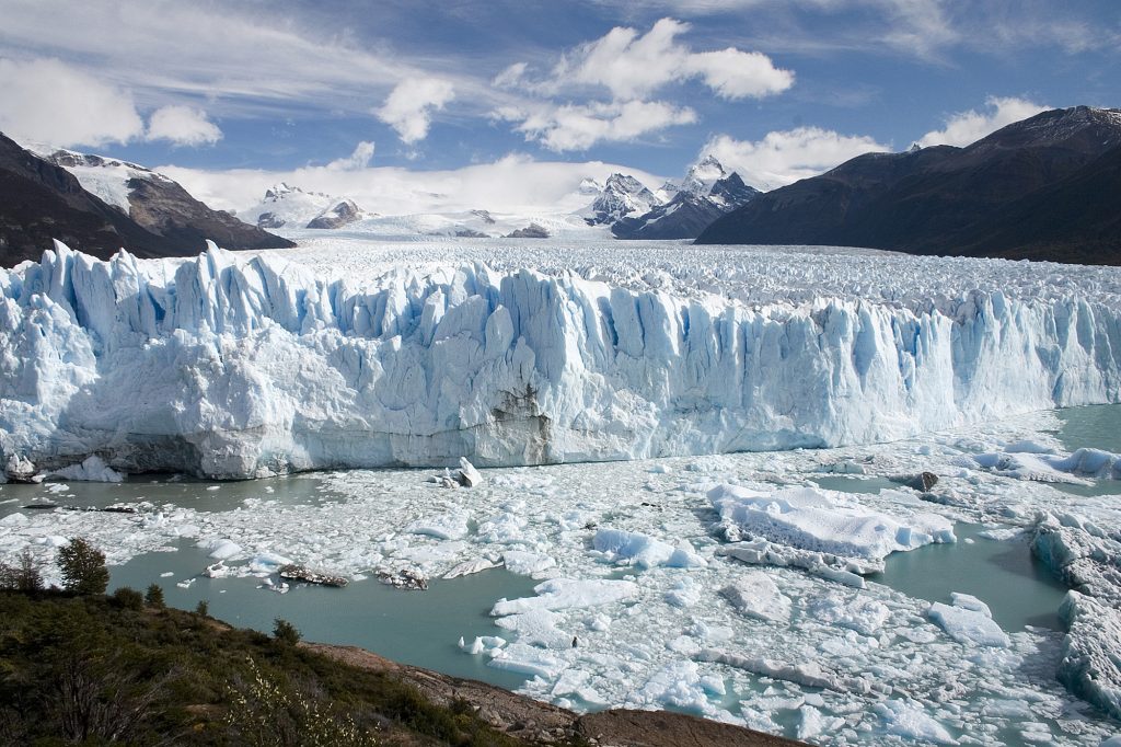 Perito_Moreno_Glacier_Patagonia_Argentina_Luca_Galuzzi_2005-1024x682.jpg