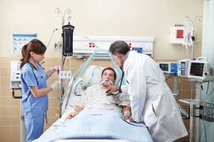 clinicians_in_intensive_care_unit-1550559251781-300x200.jpg