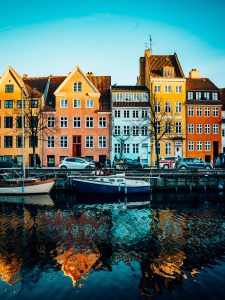 copenhagen-4054563-225x300.jpg