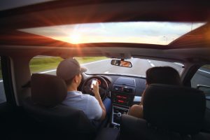 accident-car-communication-2224-300x200.jpg