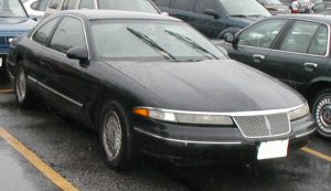 Lincoln-Continental-Mark-VIII-300x173.jpg