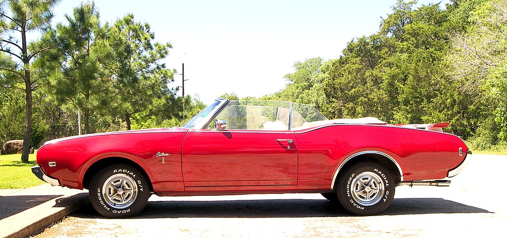 1969_oldsmobile_cutlass.jpg