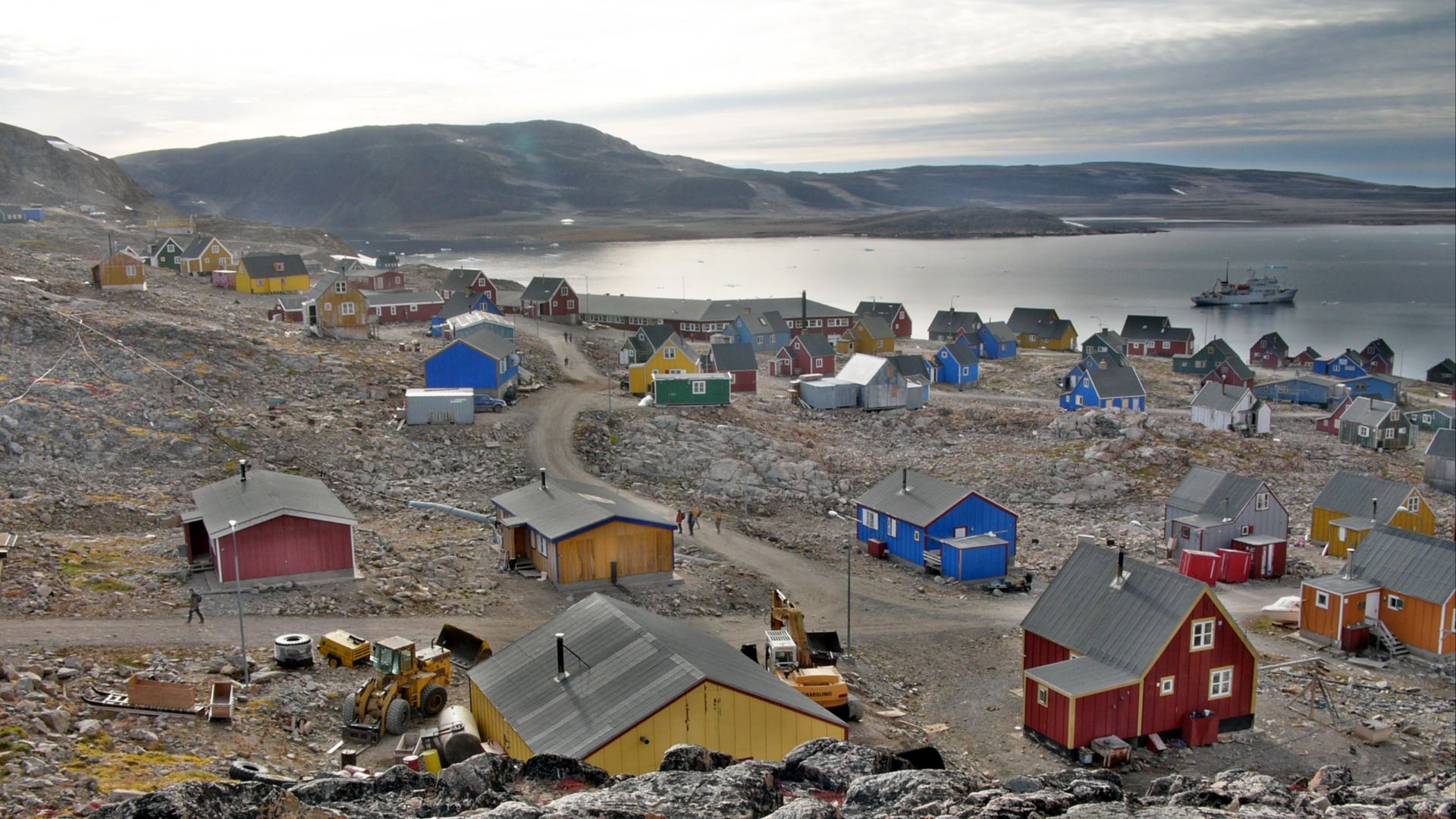 File:Ittoqqortoormiit top hg.jpg