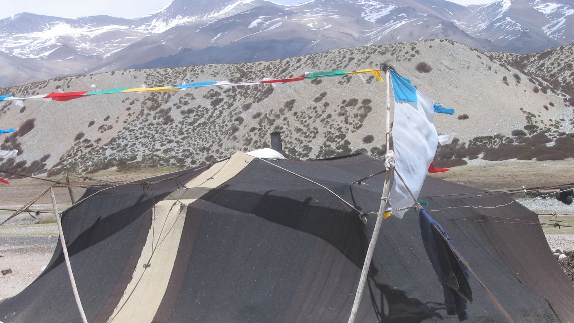 File:Tente de nomades Tibétains - Ngari.jpg