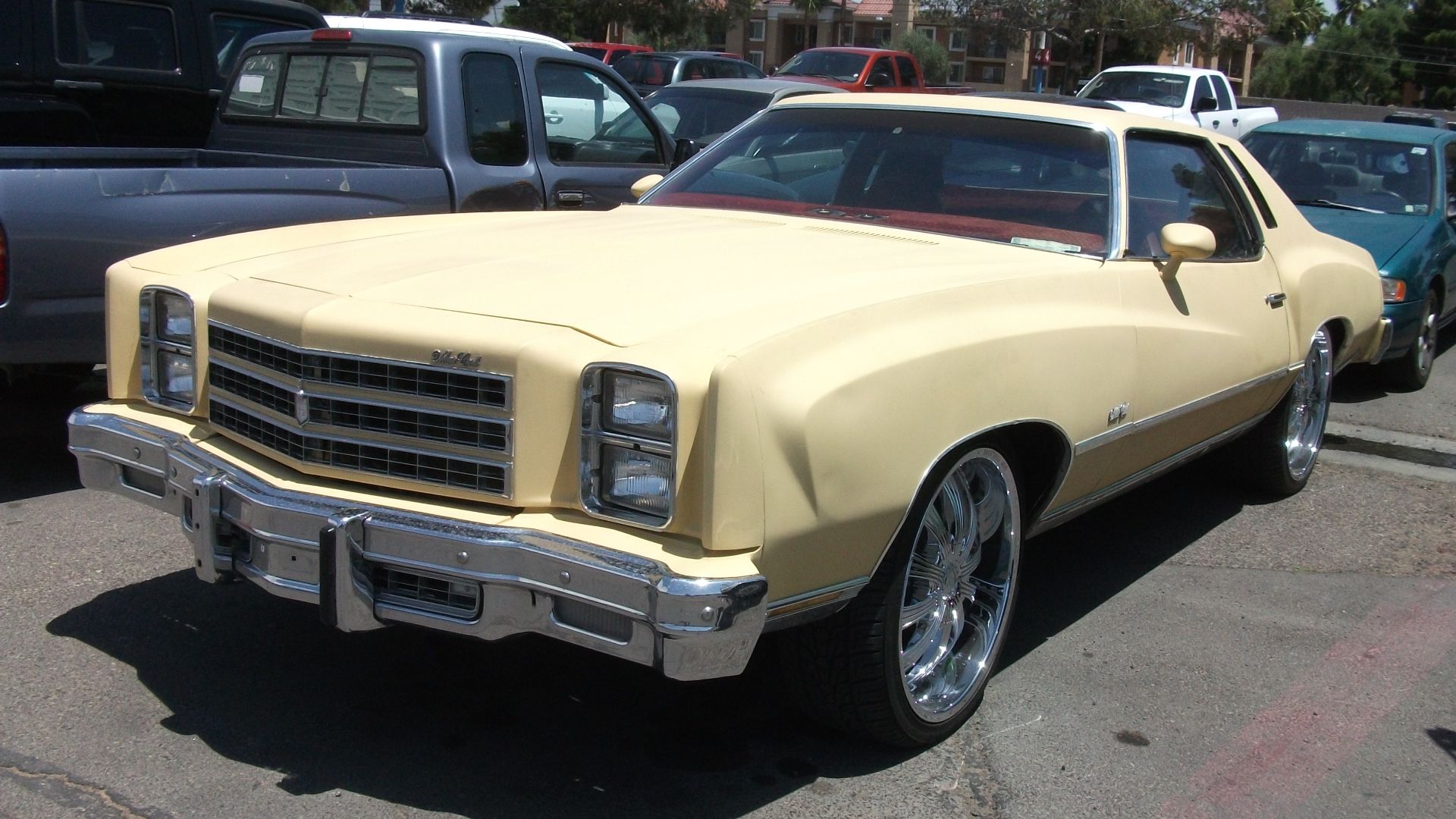 File:1977 Chevrolet Monte Carlo (5788662195).jpg