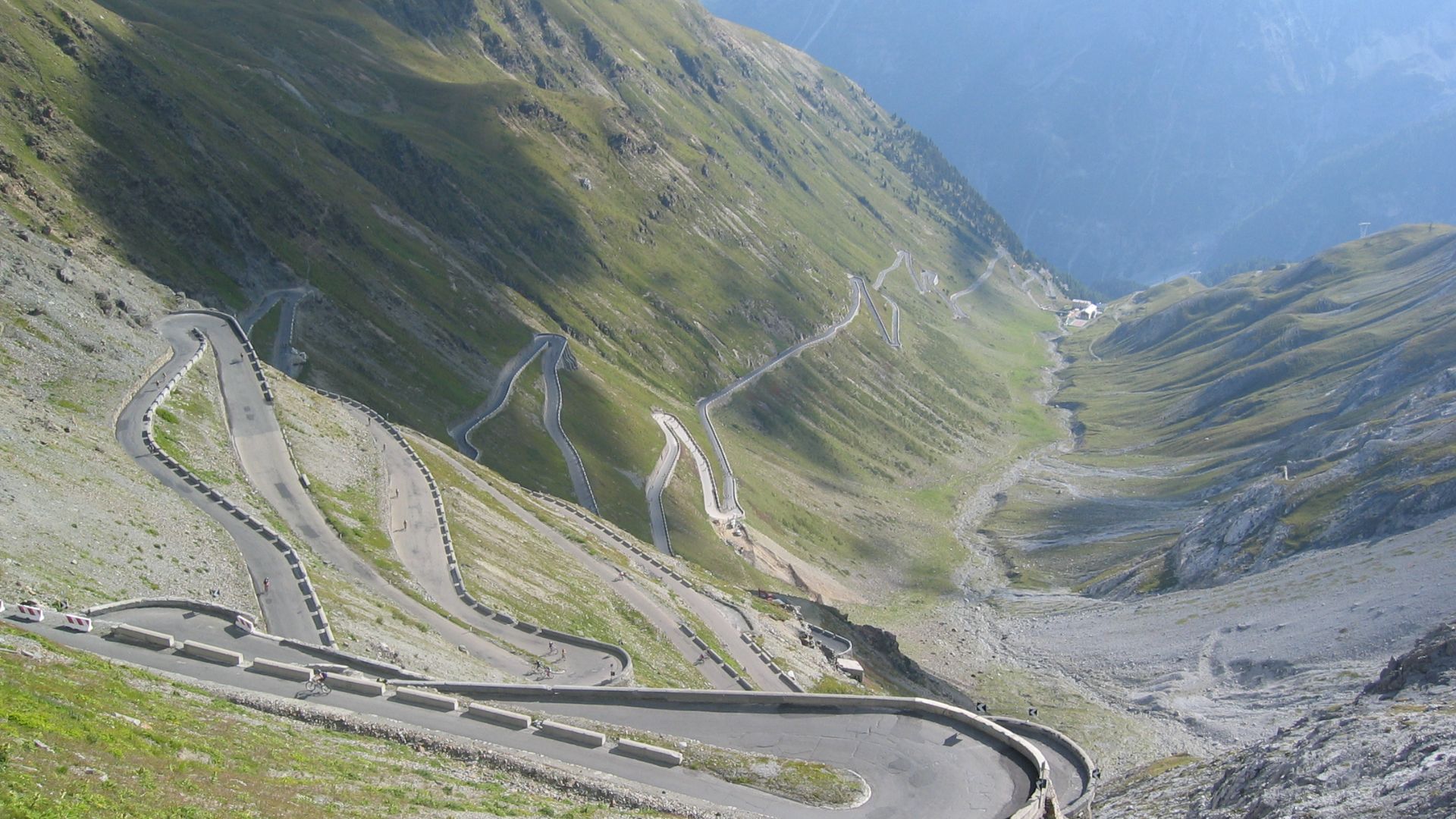 File:Passo dello stelvio 2004.JPG