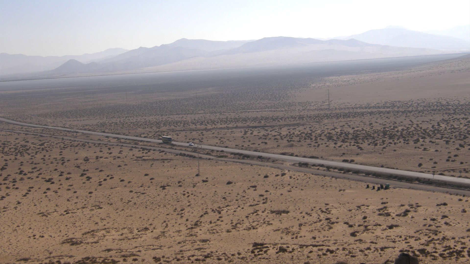 File:Llano de la Jaula, Vallenar (Chili).jpg