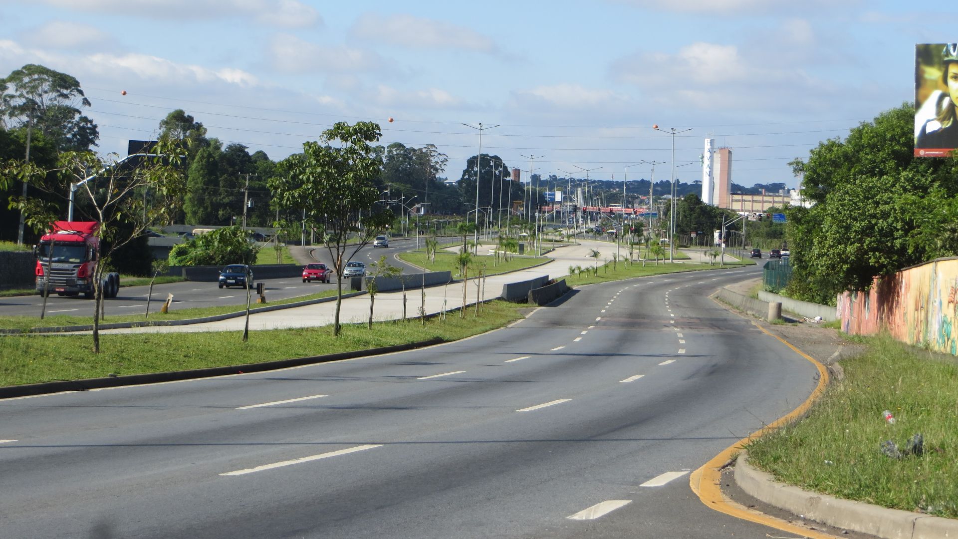 File:BR-116 Curitiba 2015 (16).JPG