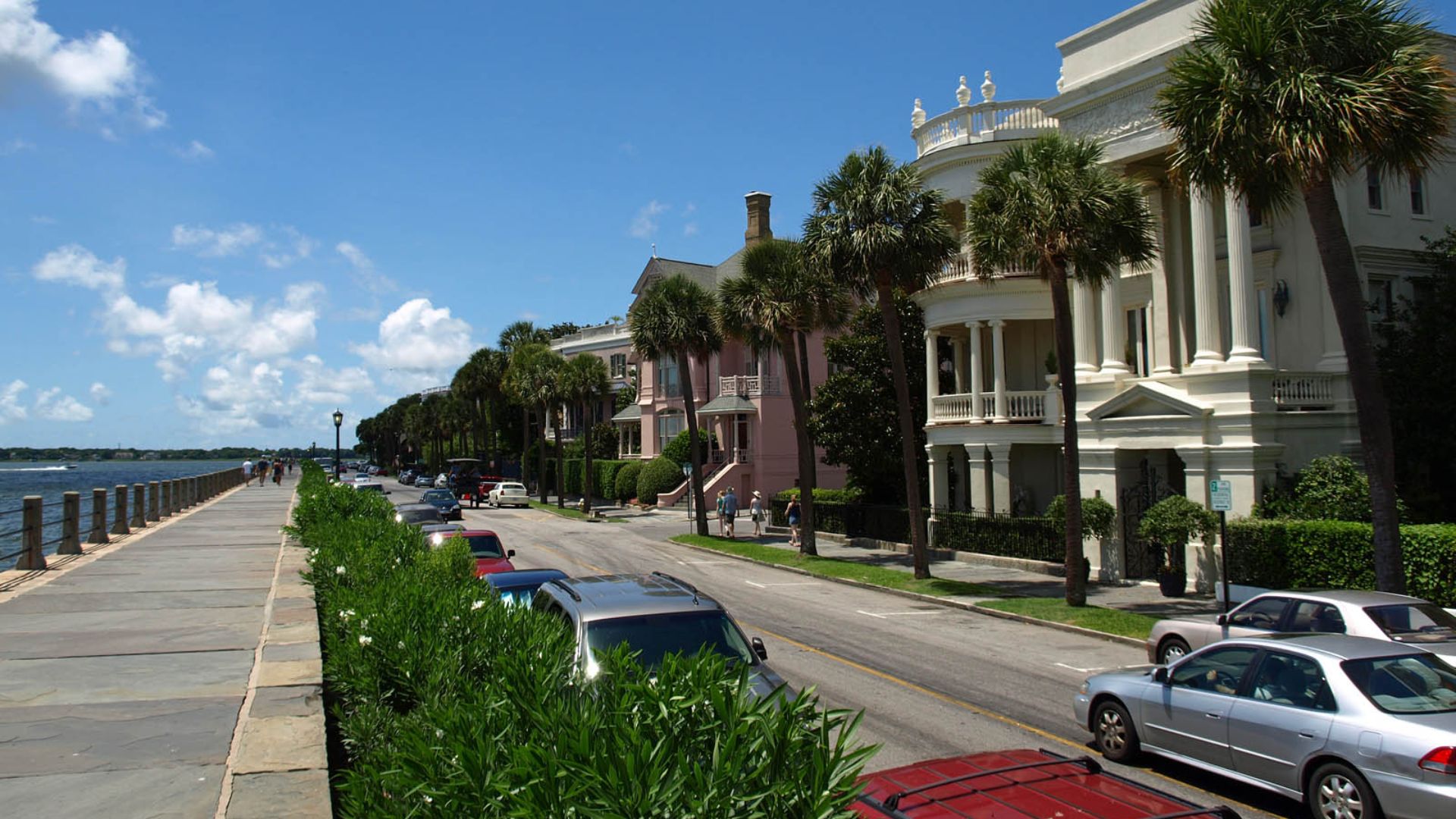 File:East Battery Street Charleston Aug2010.jpg