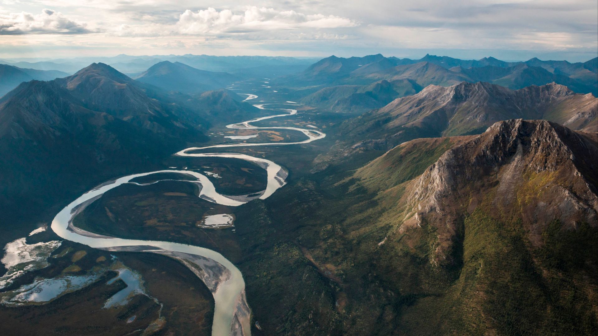 File:Gates of the Arctic National Park & Preserve (29398124834).jpg