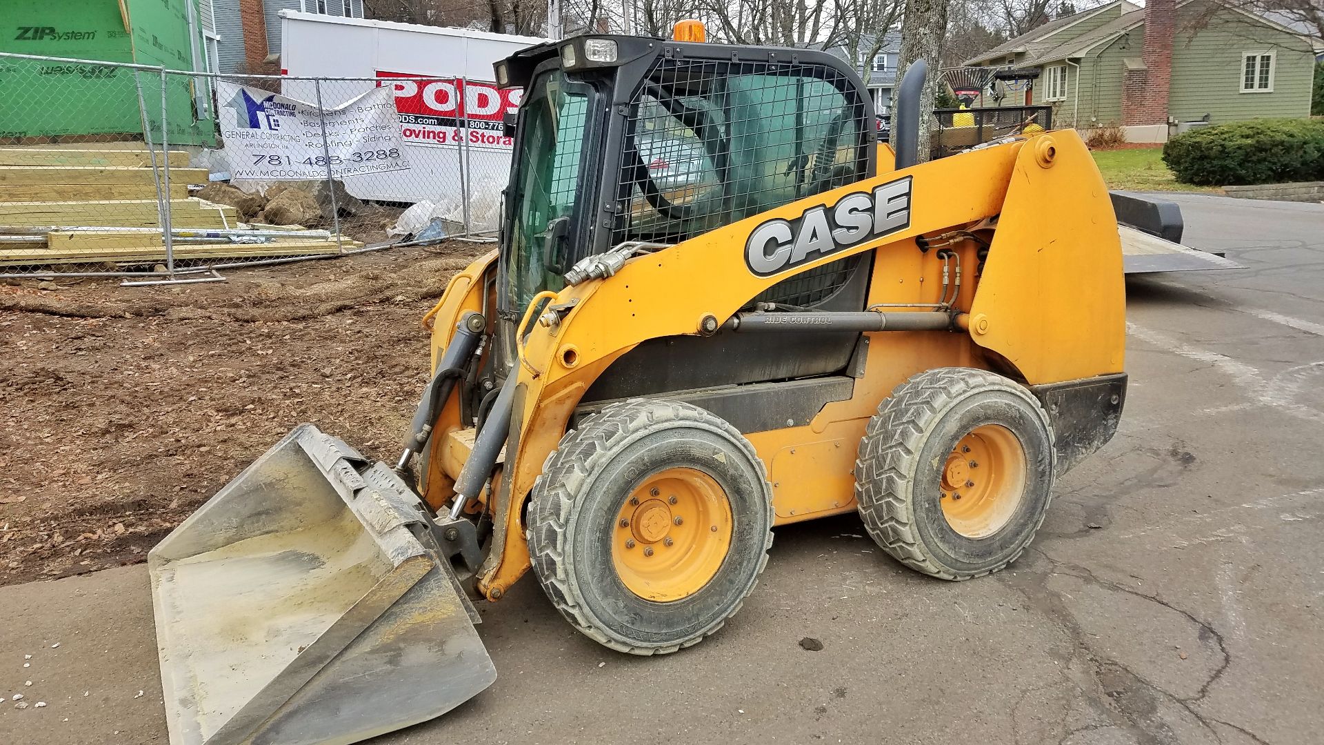 File:Case skid-steer loader - Arlington, MA.jpg
