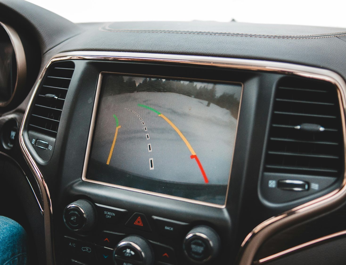 20 Car Features That Were Revolutionary at the Time - MotorSearches