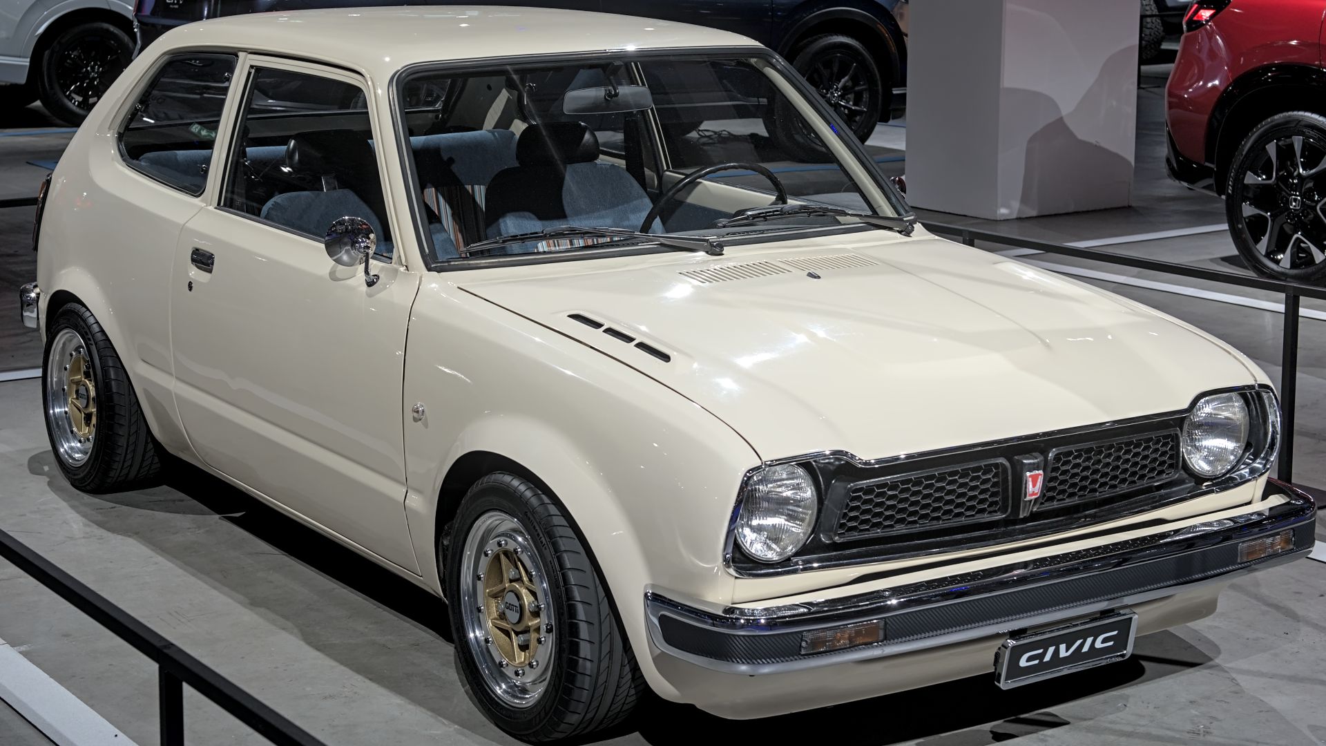 File:Honda Civic (1972) Auto Zuerich 2024 DSC 6508.jpg