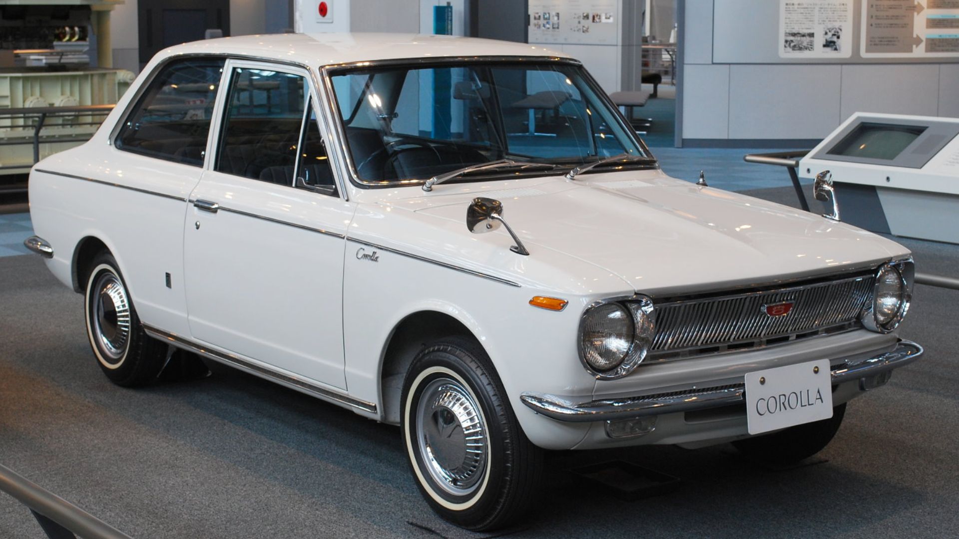 File:1966 Toyota Corolla 02.jpg
