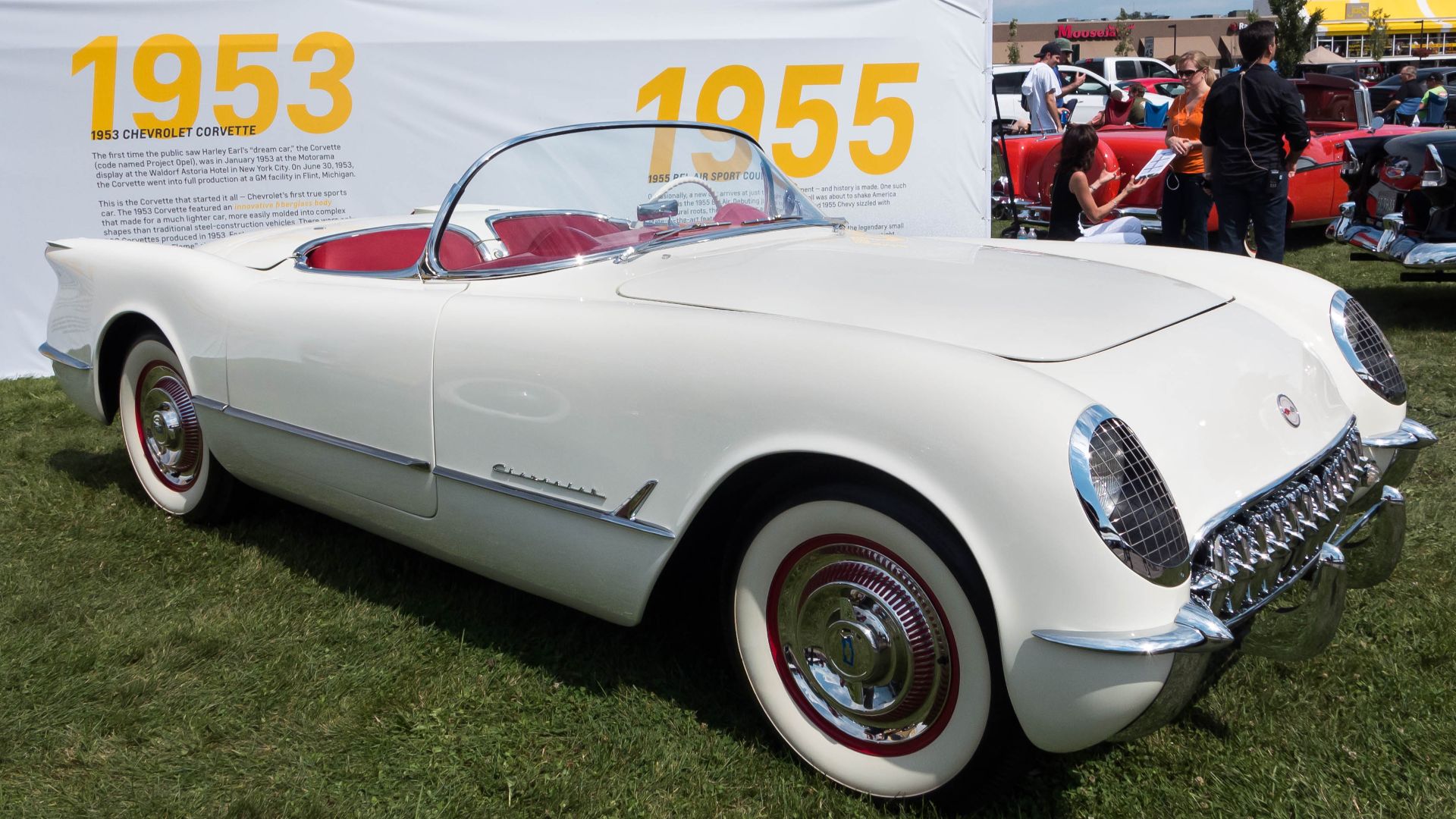 File:1953 Chevrolet Corvette Convertible (14835987967).jpg