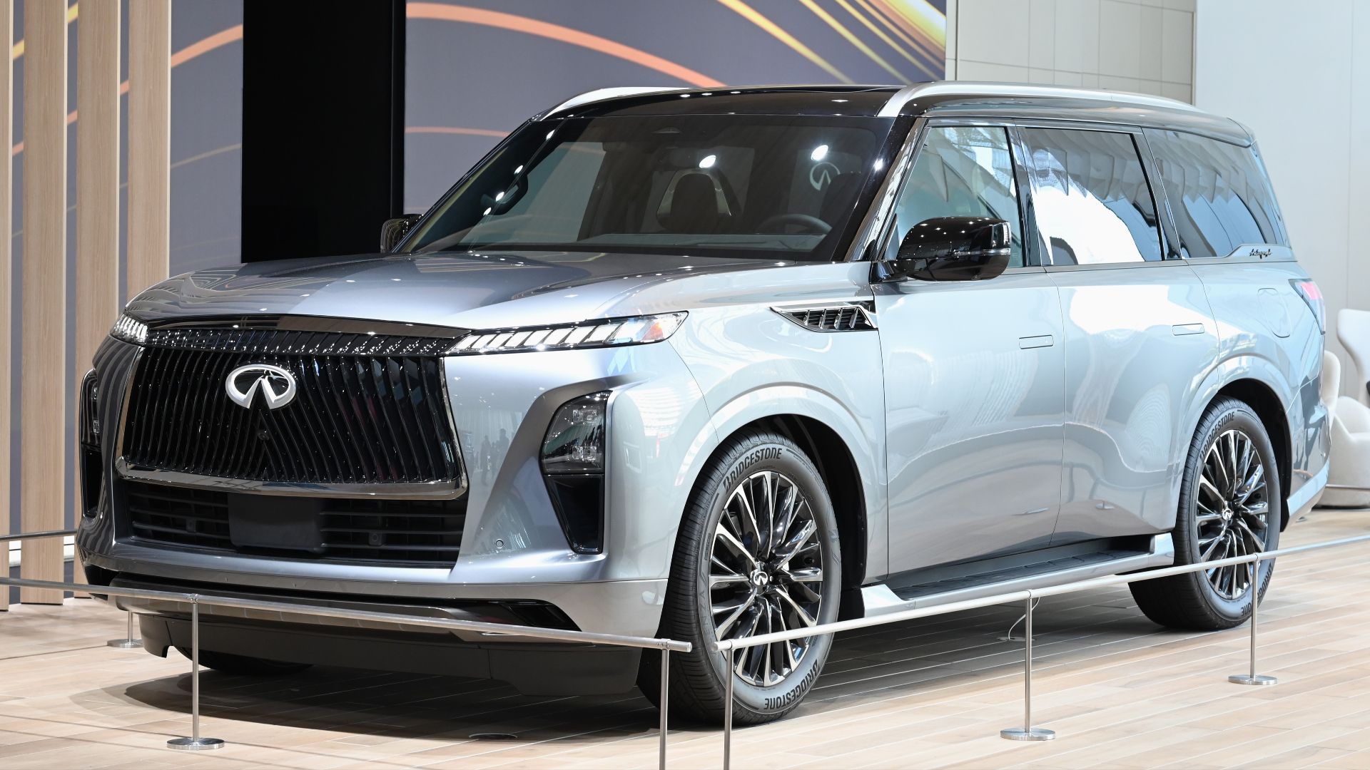 File:Infiniti QX80 Autograph.jpg