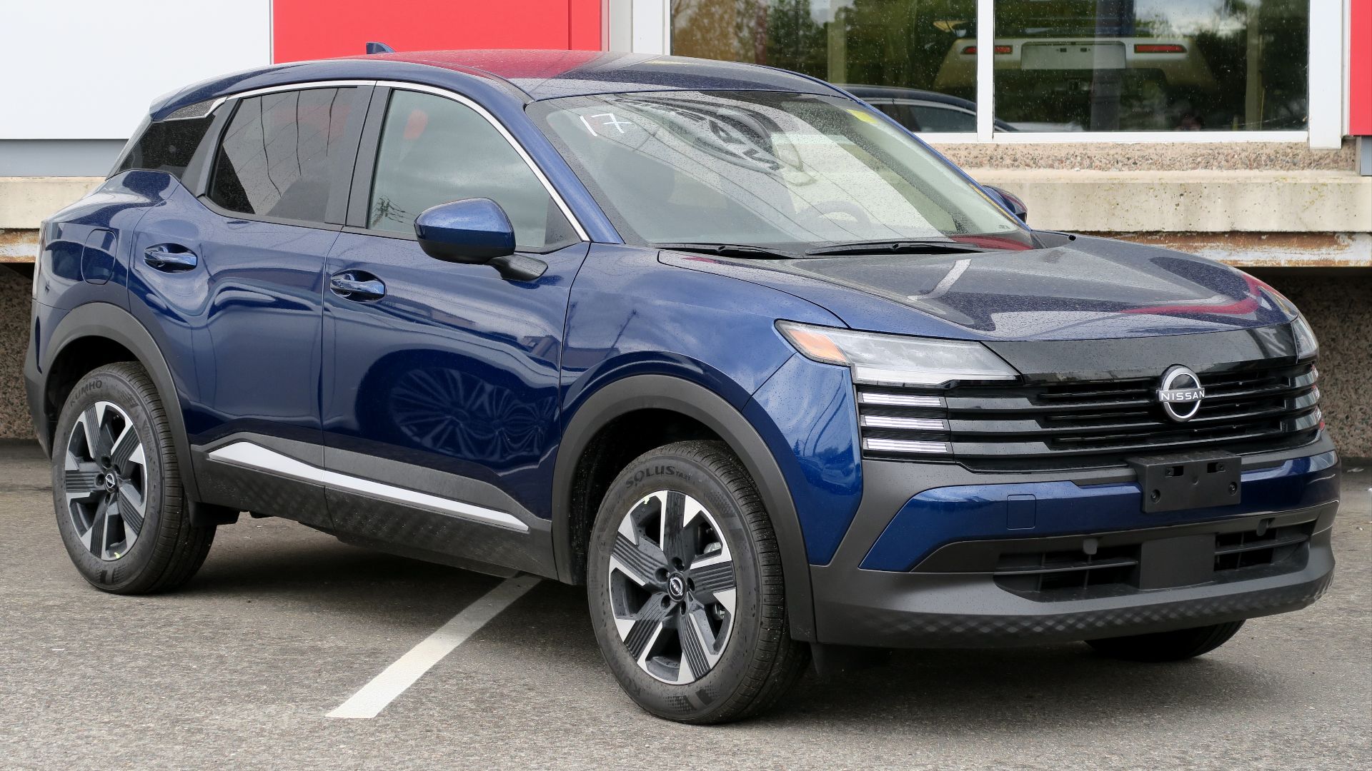 File:2025 Nissan Kicks SV AWD in Deep Blue Pearl, front right, 2024-10-06.jpg