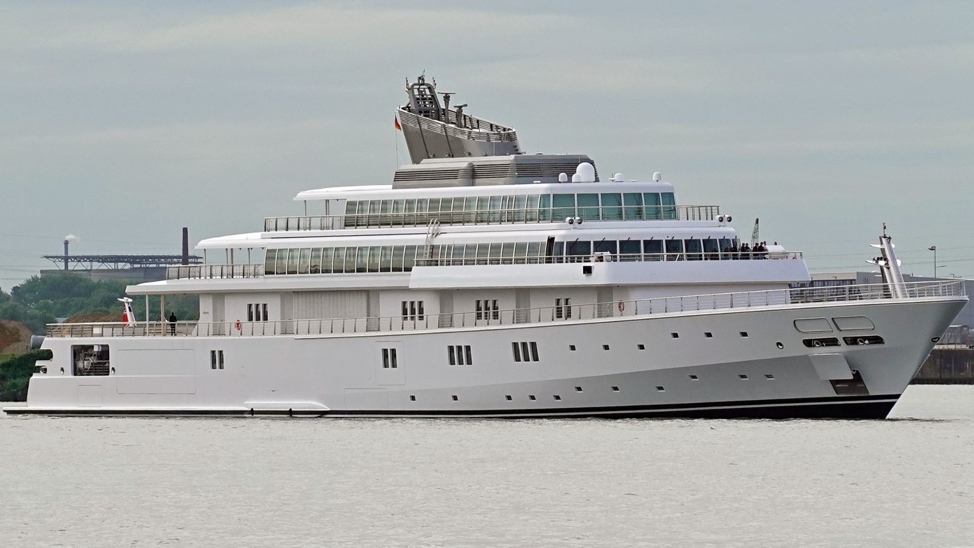 File:Rising Sun IMO 8982307 S Hamburg 19-05-2025 (2).jpg