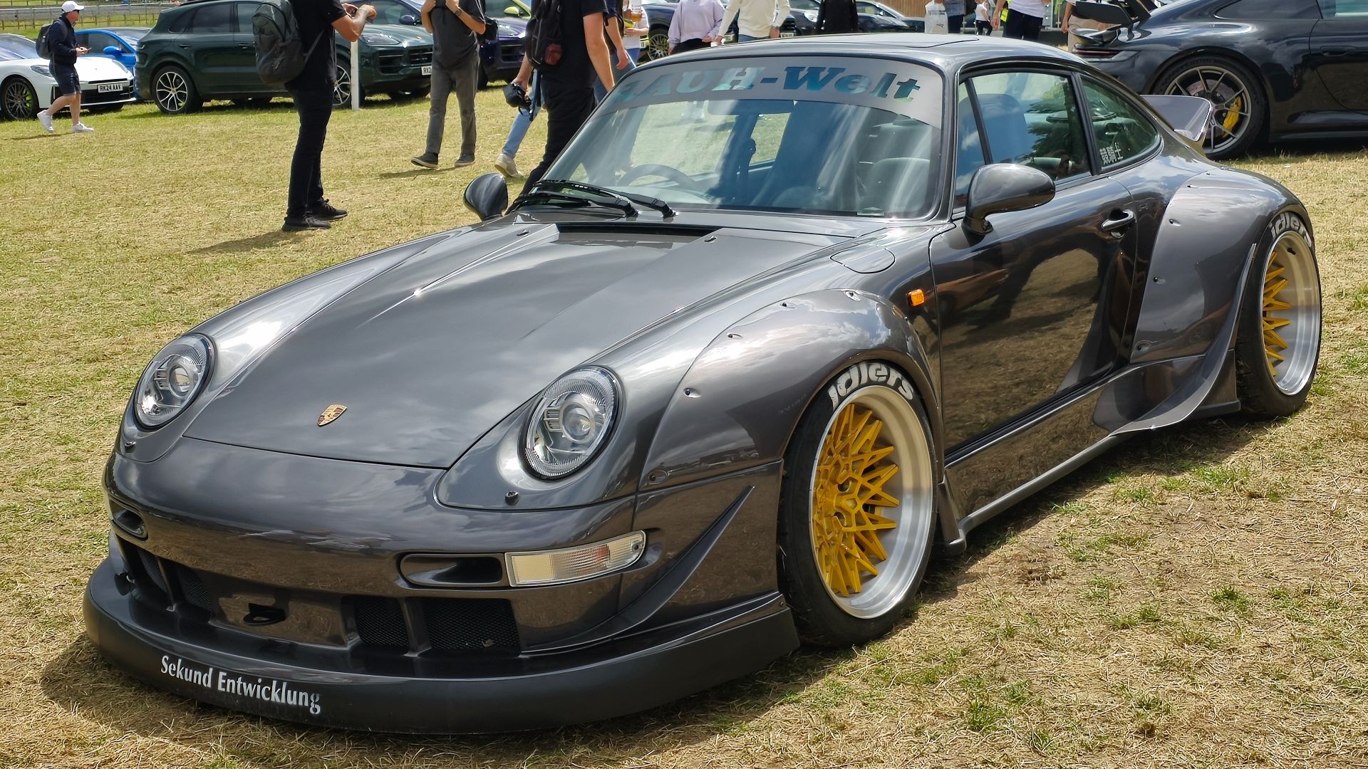File:1994 Porsche 911 993 Carrera Auto Widebody (38066).jpg