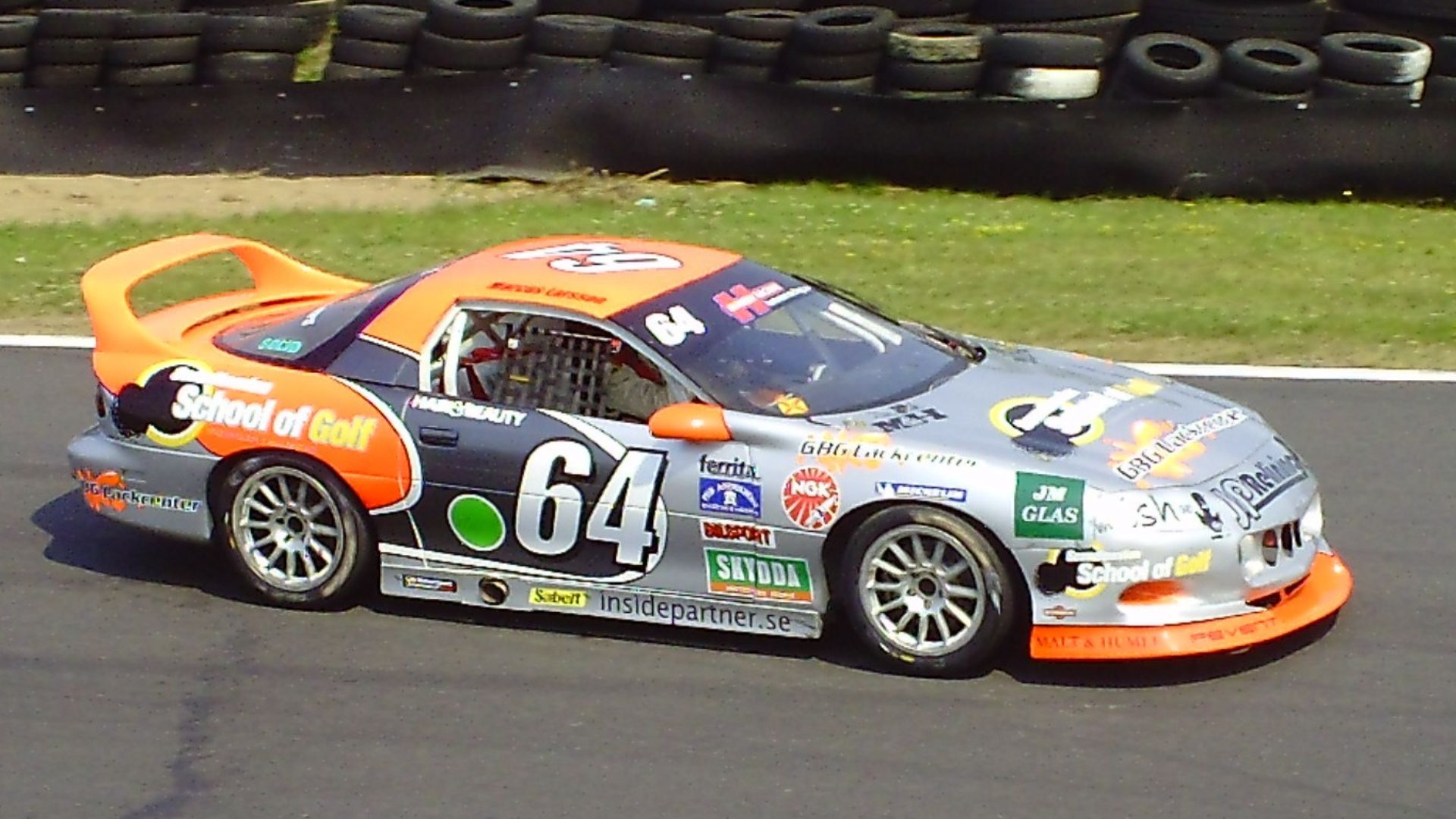 File:Marcus Larsson in Camaro Cup 2010.jpg
